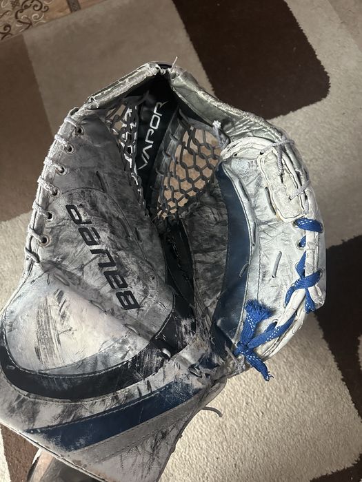 Продаю ловушку вратарскую взрослую