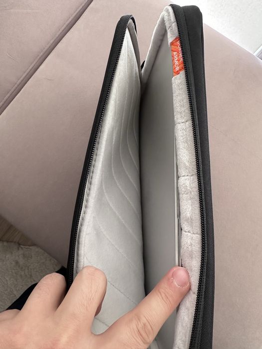 MacBook Air 13 (13,3, 8 GB 256, GB SSD)