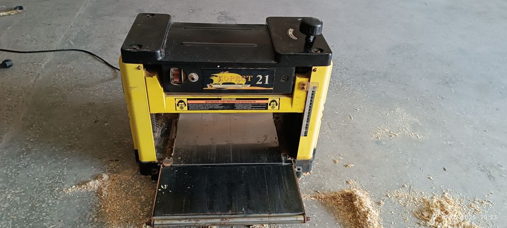 Рейсмус. Станок рейсмусовый.