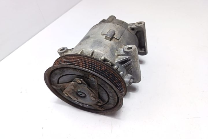 Compresor clima 699746 Renault Scenic a 2-a generatie