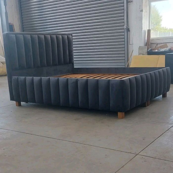 Спални легла и матраци