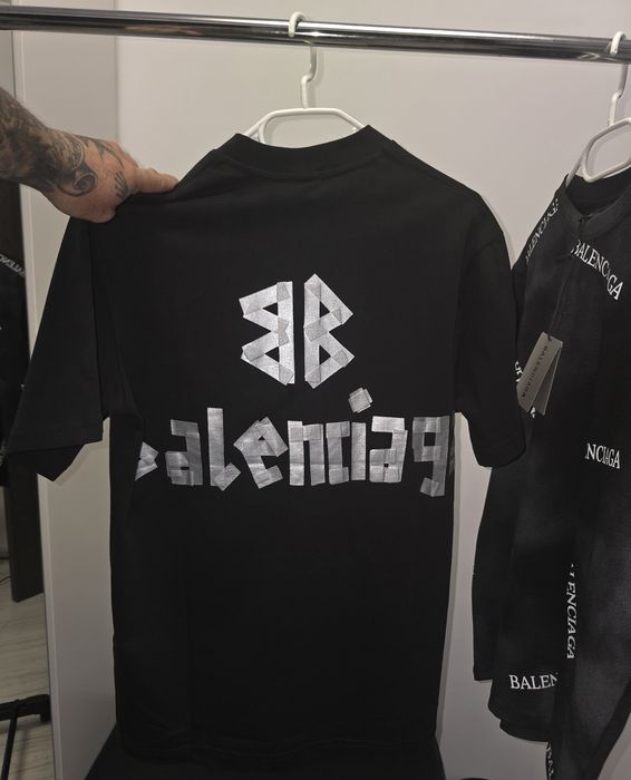 Tricou Balenciaga  / Off white