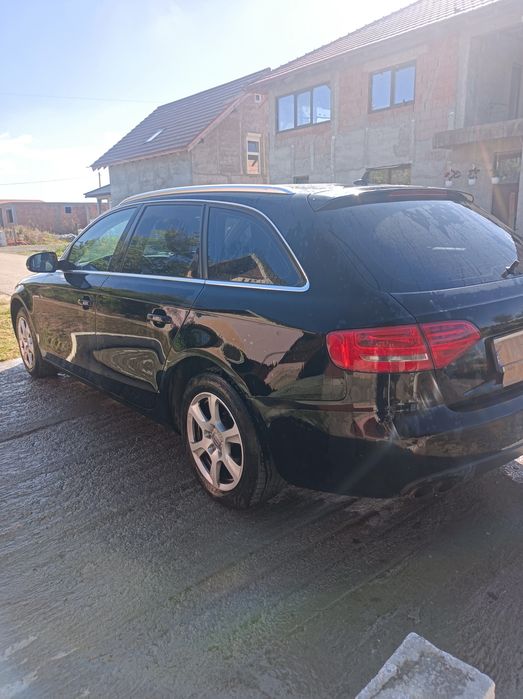 Audi  A4  b8  2011