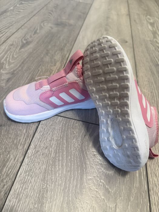 Adidas roz marimea 27 copii