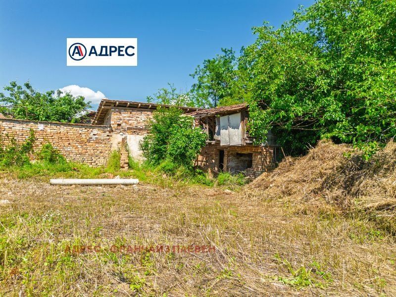 Къща в Плевен, област-с.Гривица площ 87 цена 0