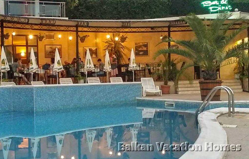 Продава се Тристаен апартамент в Каварна - 103 кв.м за 797 €/кв.м - Снимка #20