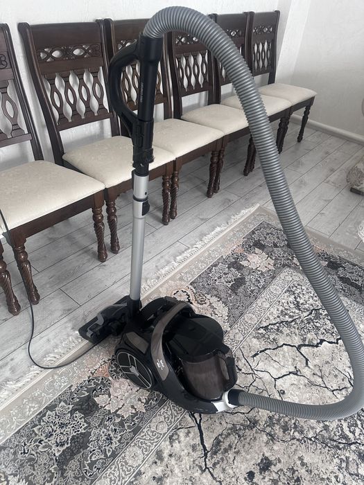 Продам пылесос Tefal