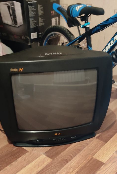 Продам телевизор.