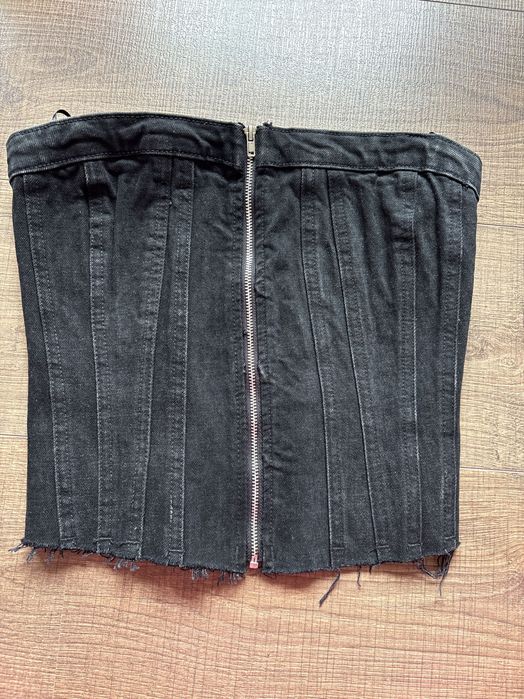 Чисто нов  корсет ZARA