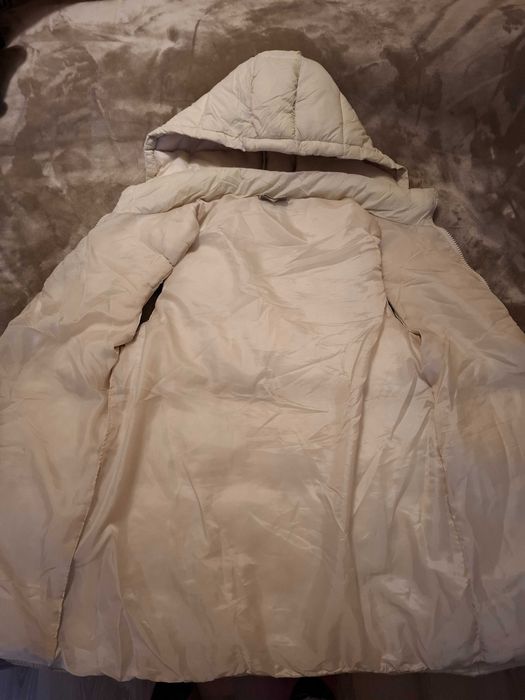 Елек, цвят бежов, размер 170 см