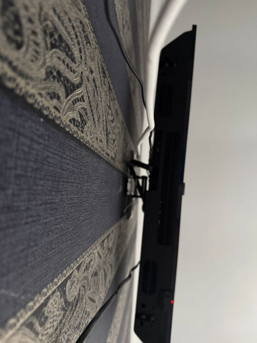 Продам телевизор Philips