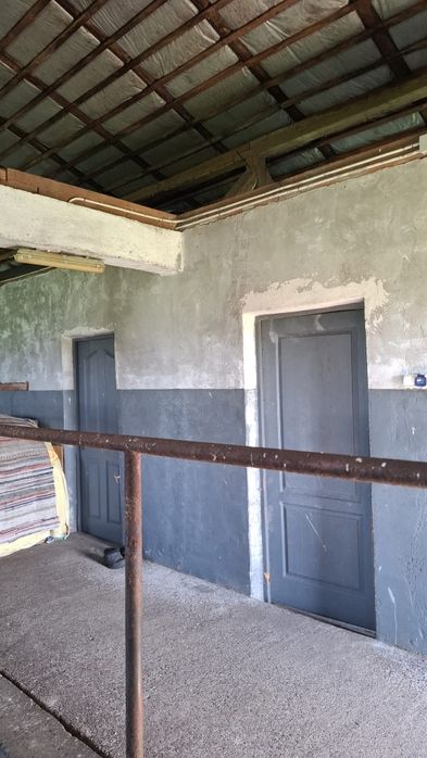 Clădire +teren, de vânzare, sat.Movileni- com.Vadu Moldovei