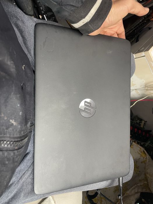 Laptop Hp Elitbook 820 si 745