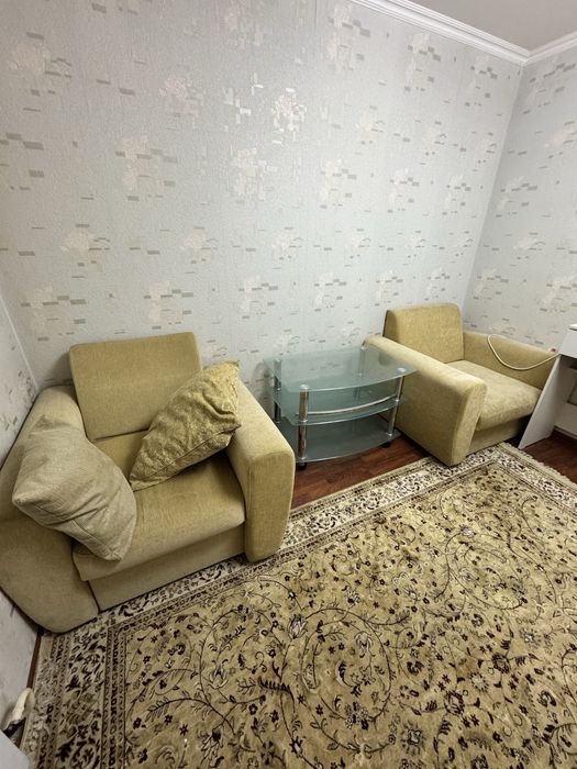 Мебель/кровати, диваны, шкафы