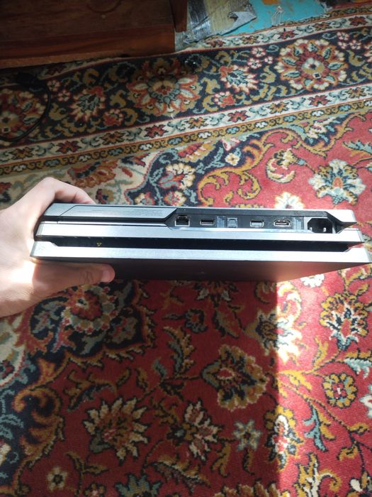 Playstation 4 pro 1 TB