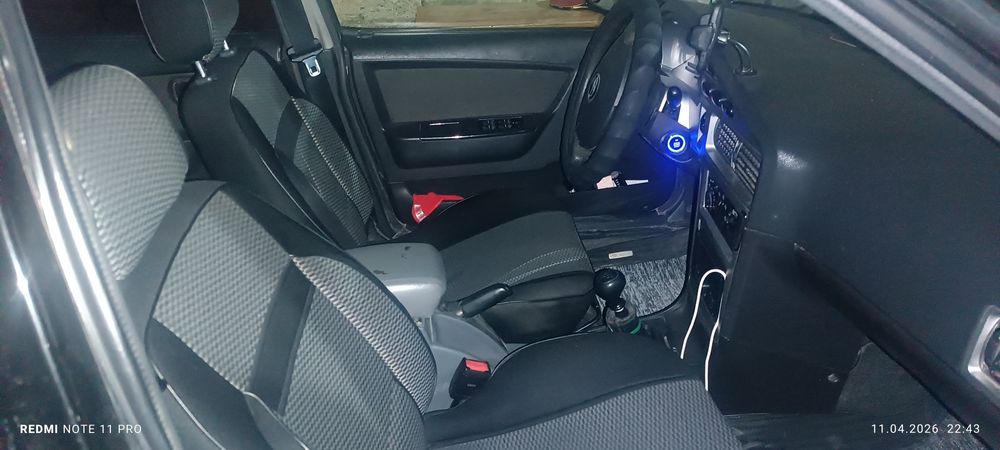 Нексия 2  1,6 Donc сотилади