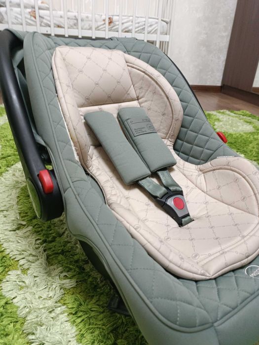 Продам детские автокресло