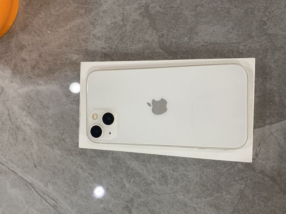 Apple iPhone 13 цвет белый