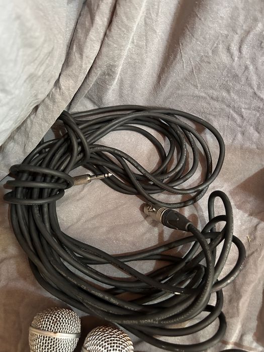 Echipamente audio: Microfoane Shure, Cabluri Klotz 10m, Receivere