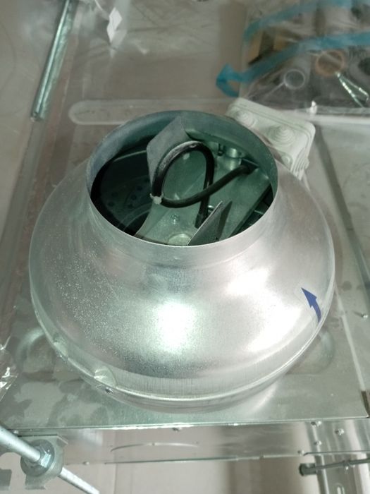 Vând ventilator 125