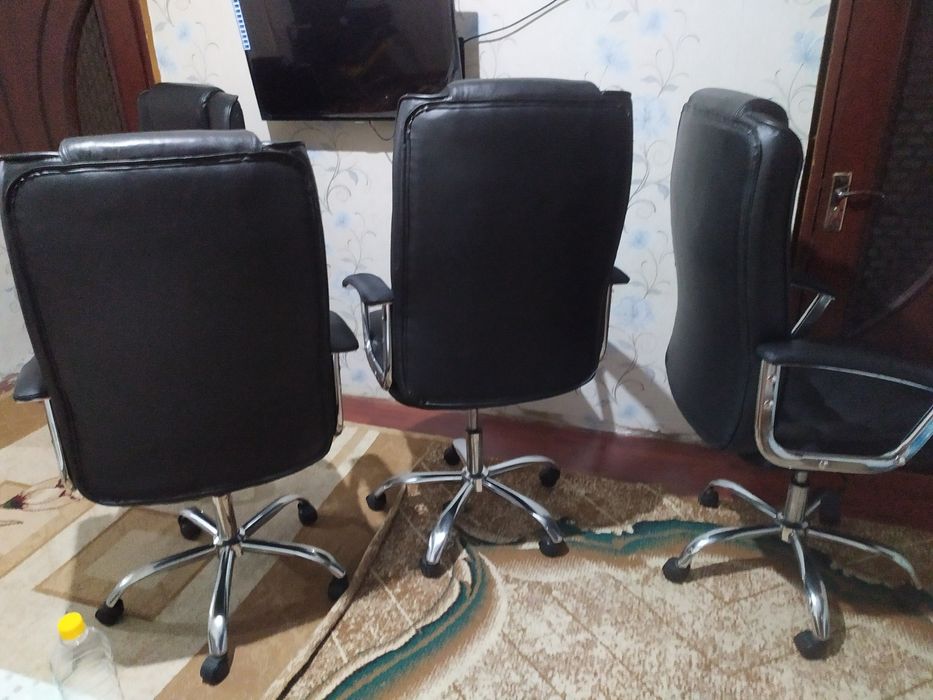 Продаются кресла