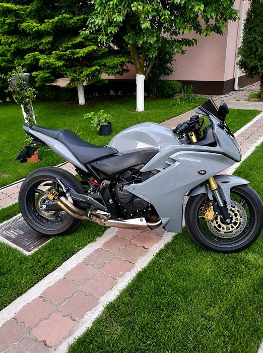 Honda CBR 600FA Motocicleta