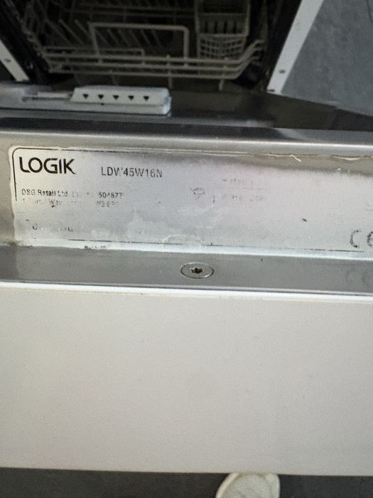 Съдомиялна машина Logik LDW45W16N 45 см.10 комплекта