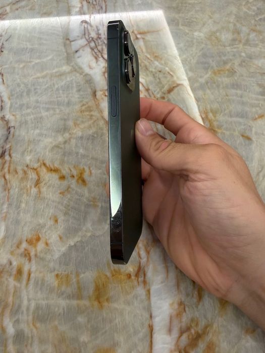 Iphone 13 pro alpine green