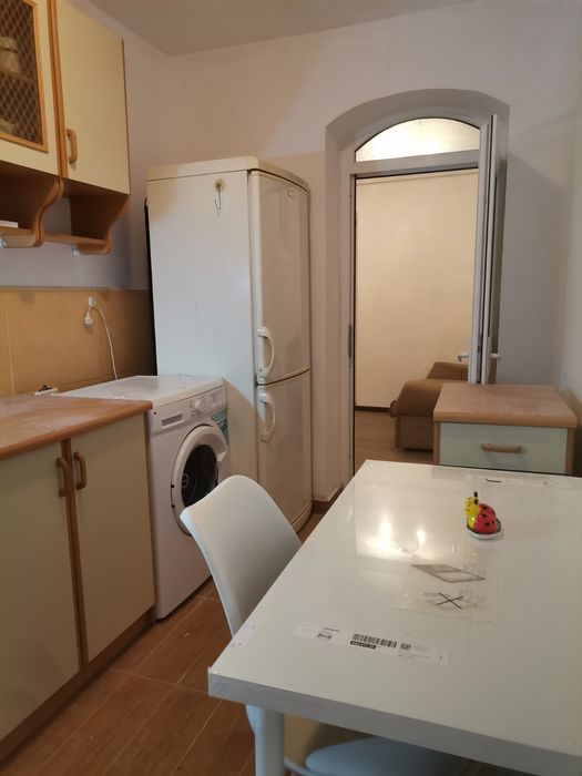 Дава се под наем Двустаен апартамент в Варна, Гръцка махала - 30 кв.м за 357 € - Снимка #3