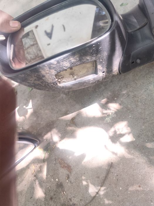 Огледало за volvo v70 и s60 от 2000 до 2003 година