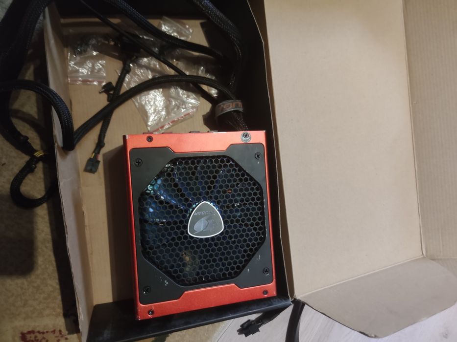 Блок питания 1200w cougar cmx 1200