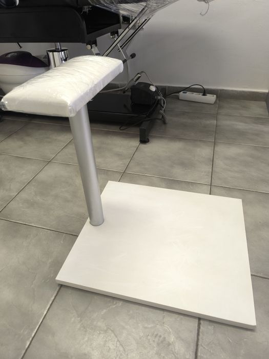 Стойка за педикюр