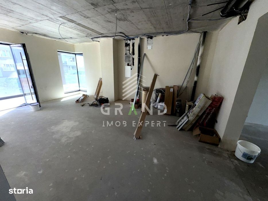 Spațiu Comercial 120Mp | 4 Incăperi | 3 Bai | Terasă 20Mp | Parcare