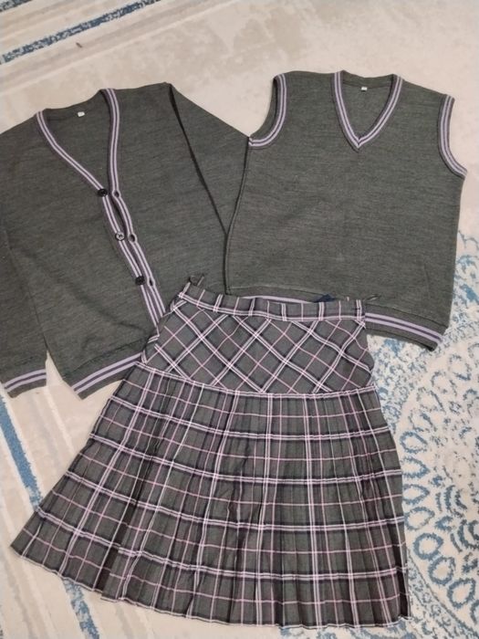 Школьная форма б/у в хорошем состояний