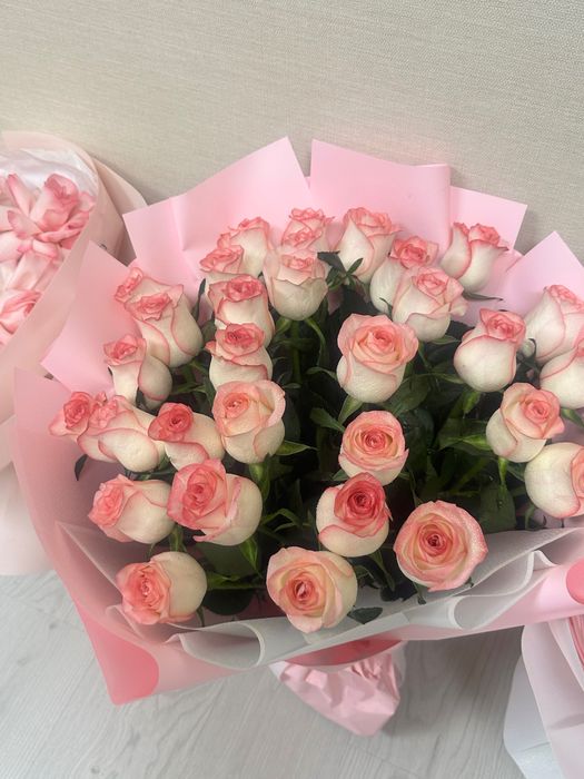 Цветы, букеты свежие