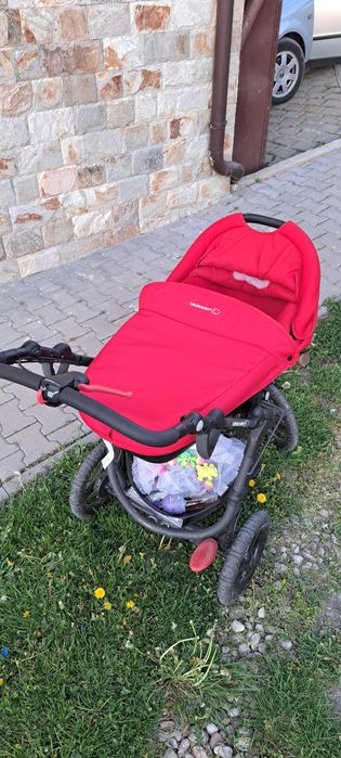 Бебешка количка с два коша