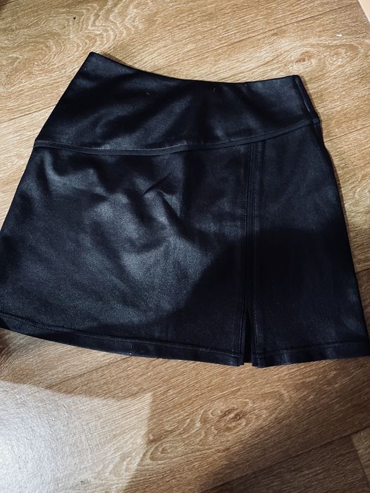 Юбка мини черная