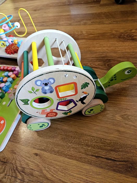 Сет Дървени монтесори играчки + пони за скачане