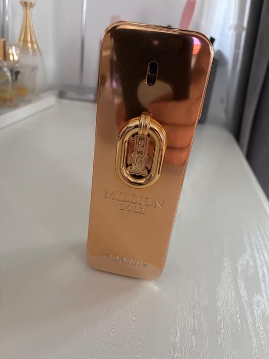Pacorabanne Million Gold