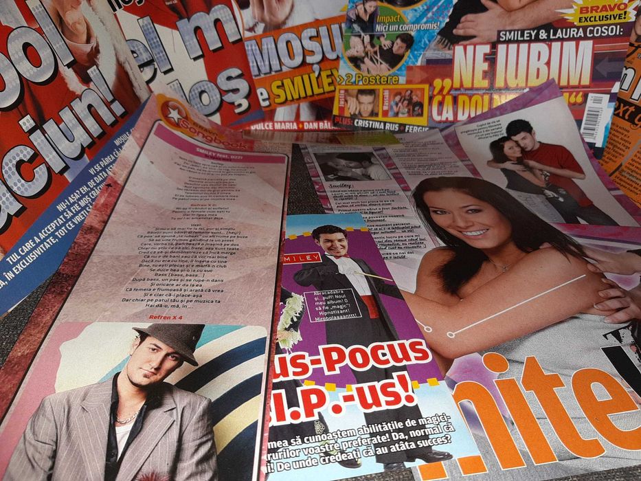 Colectie de articole cu trupa Simplu/ Smiley