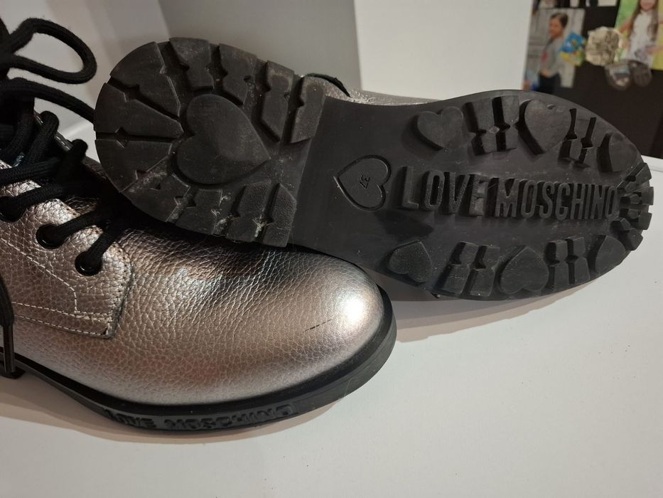 Оригинални боти Love moschino