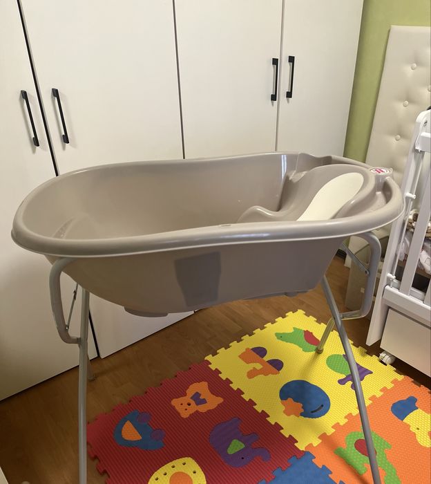 Вана със стойка OK Baby