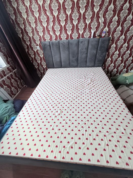 Продам кровать ( Пользовались 2 месяца)