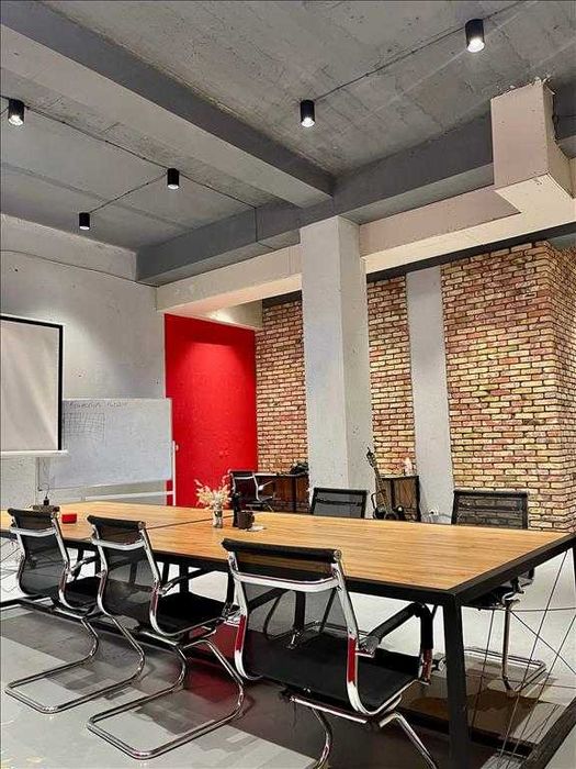 Срочно!Помещение 70 м² с мебелью и техникой Лисунова 24/7 всё включено