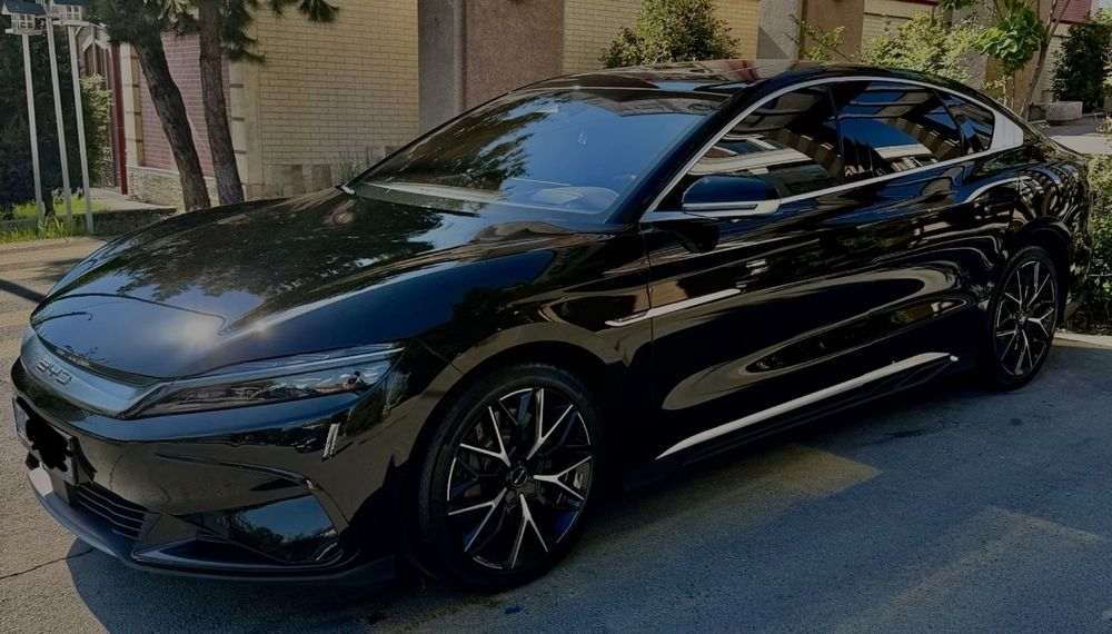 BYD Han 2023 — 3