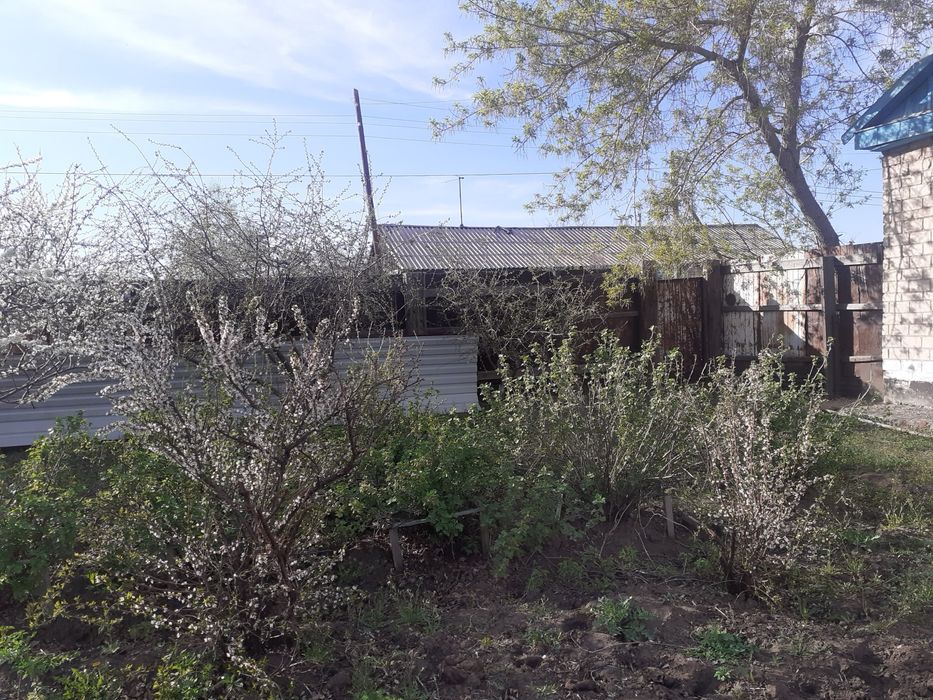 Продам дом  одельно стояши два дома