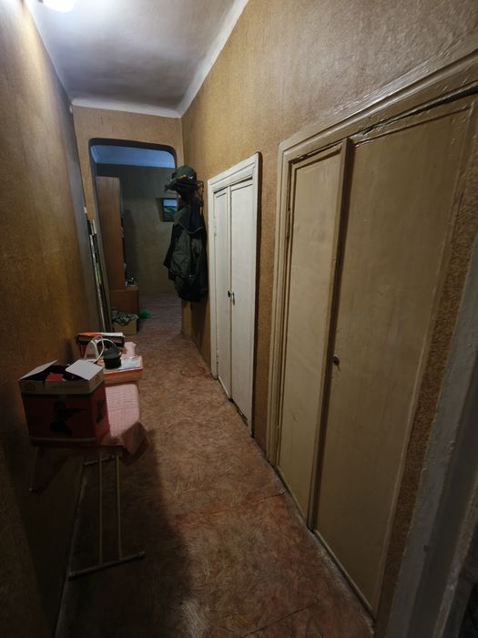 Продаём трёхкомнатную квартиру в Старом городе