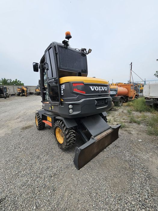 Экскаватор хизмати Хар хил турдаги