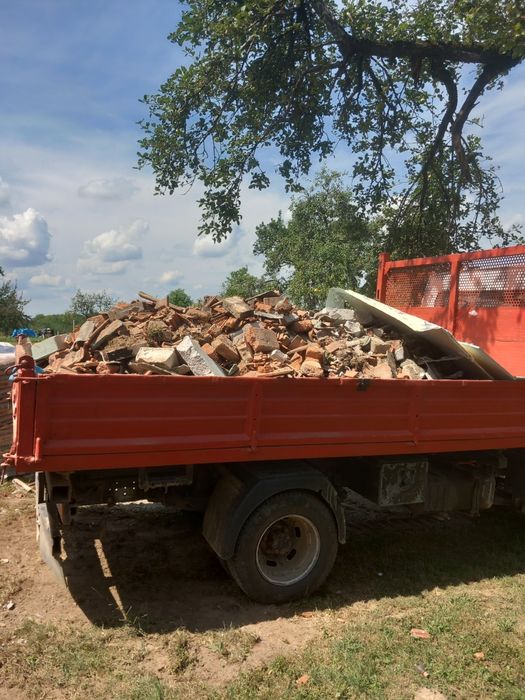 Executăm Demolări