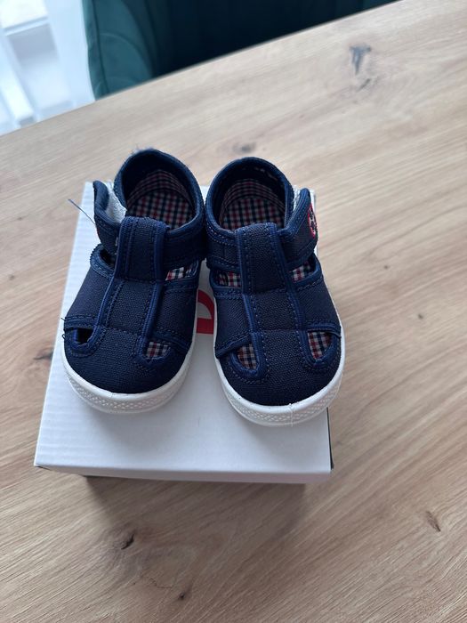 Детски пантофи Колев и Колев